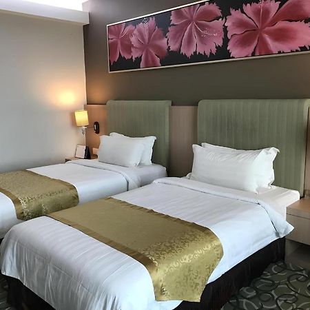 Hotel Aifa Labuan Bagian luar foto