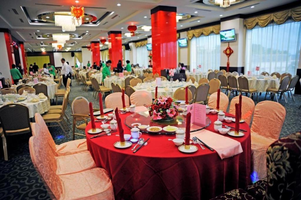 Hotel Aifa Labuan Bagian luar foto
