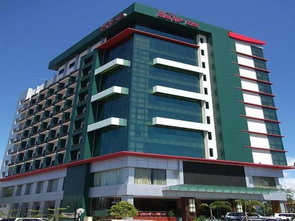 Hotel Aifa Labuan Bagian luar foto