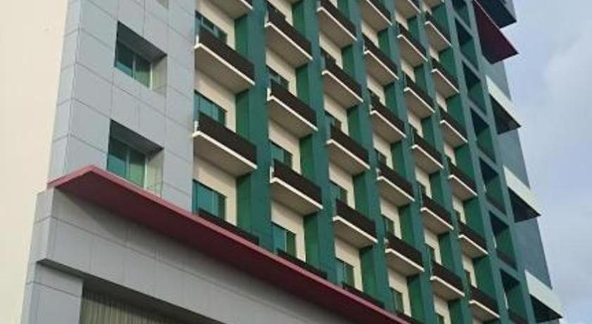 Hotel Aifa Labuan Bagian luar foto