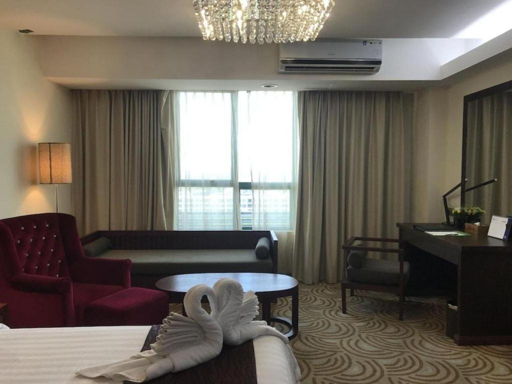 Hotel Aifa Labuan Bagian luar foto